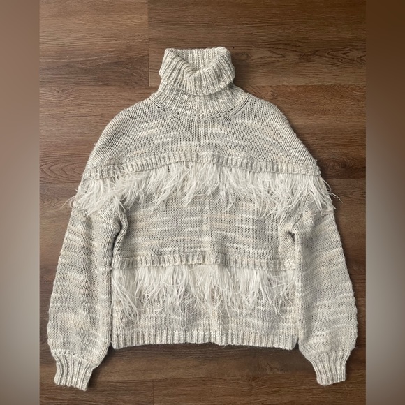 Cinq à Sept Valentina Turtleneck Sweater with Ostrich Feathers Size XS - Picture 7 of 10